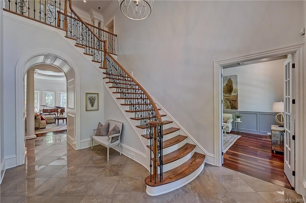 3822 Abingdon Road Charlotte NC 28211