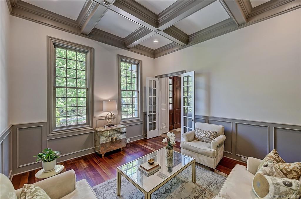 3822 Abingdon Road Charlotte NC 28211