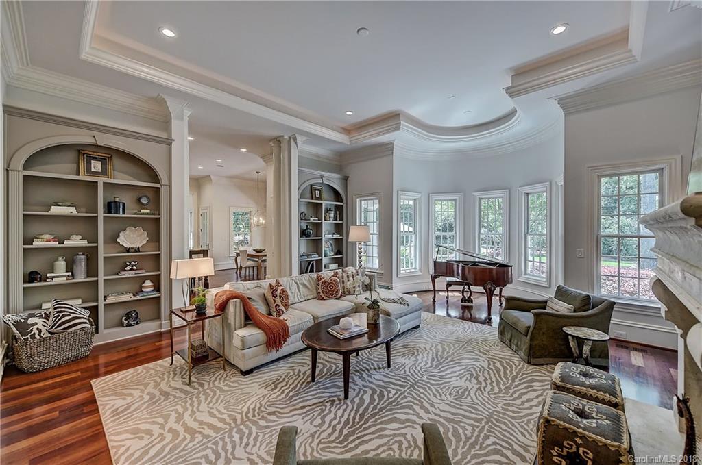 3822 Abingdon Road Charlotte NC 28211