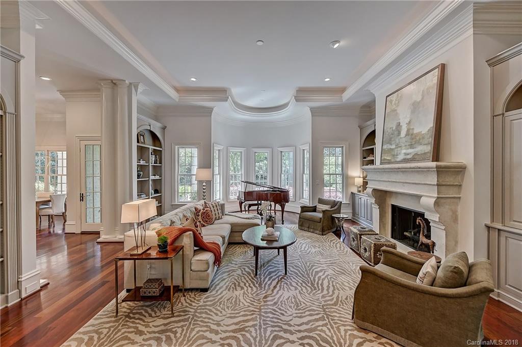 3822 Abingdon Road Charlotte NC 28211