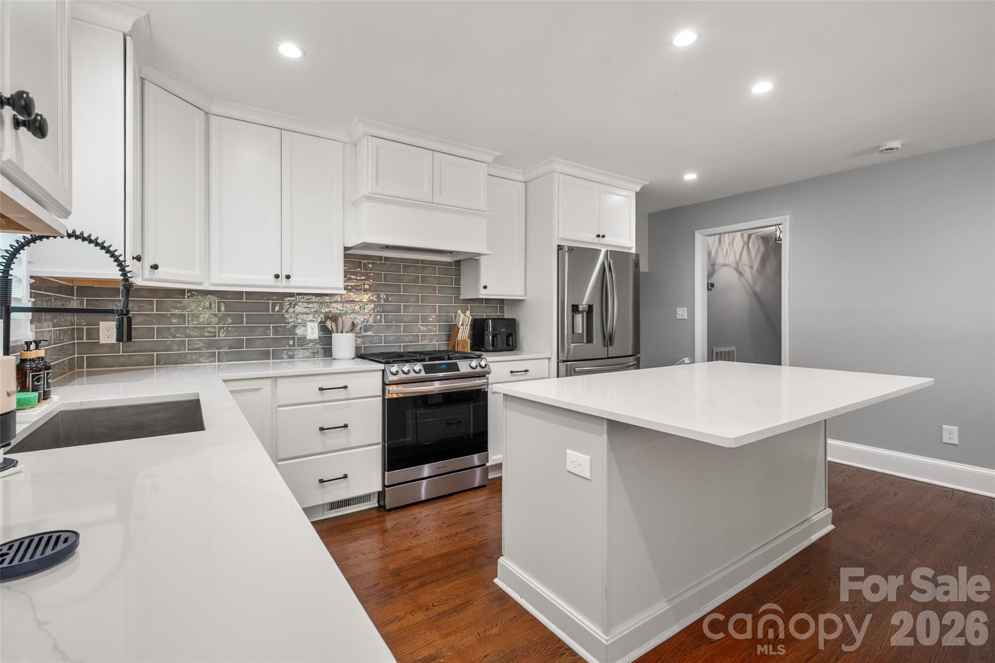 651 Sandridge Road Charlotte NC 28210