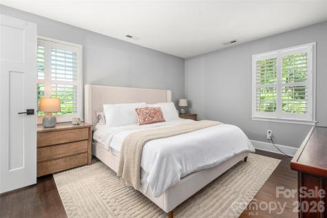 651 Sandridge Road Charlotte NC 28210