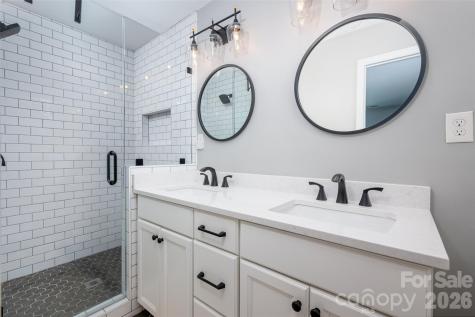 651 Sandridge Road Charlotte NC 28210