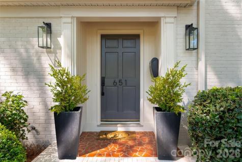 651 Sandridge Road Charlotte NC 28210