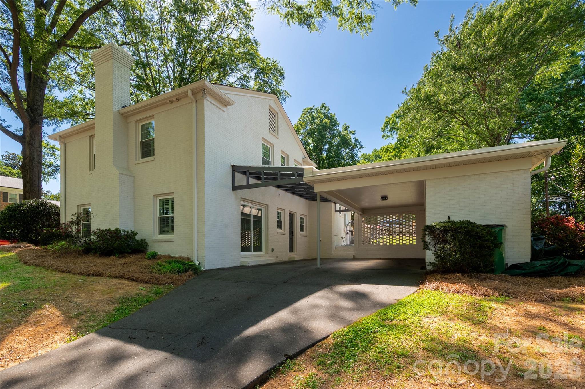 651 Sandridge Road Charlotte NC 28210