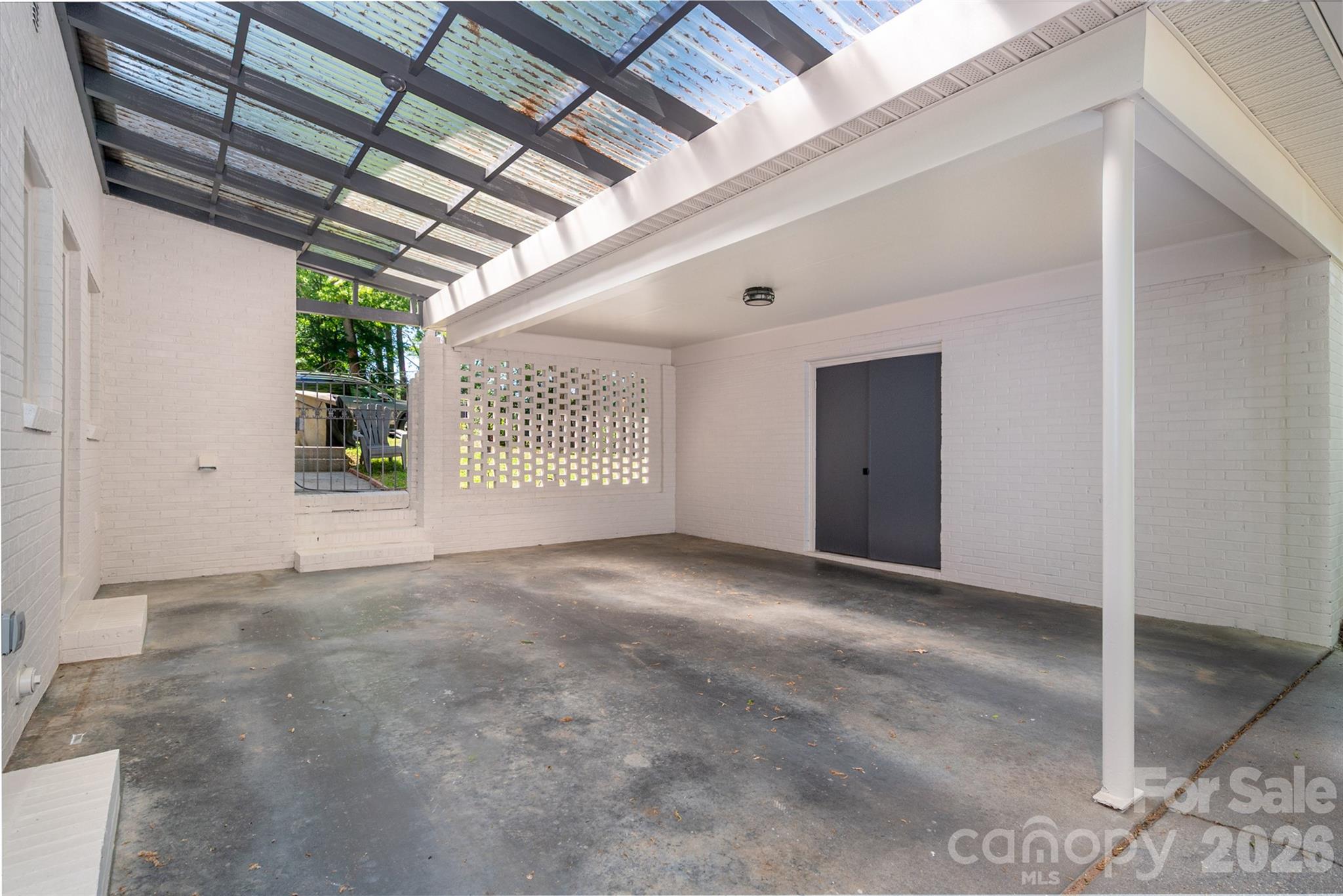 651 Sandridge Road Charlotte NC 28210