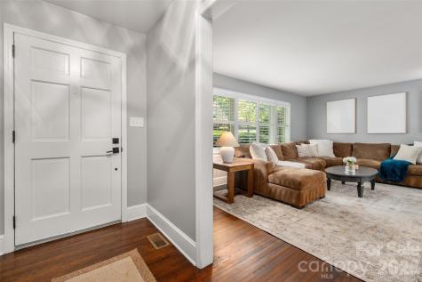 651 Sandridge Road Charlotte NC 28210