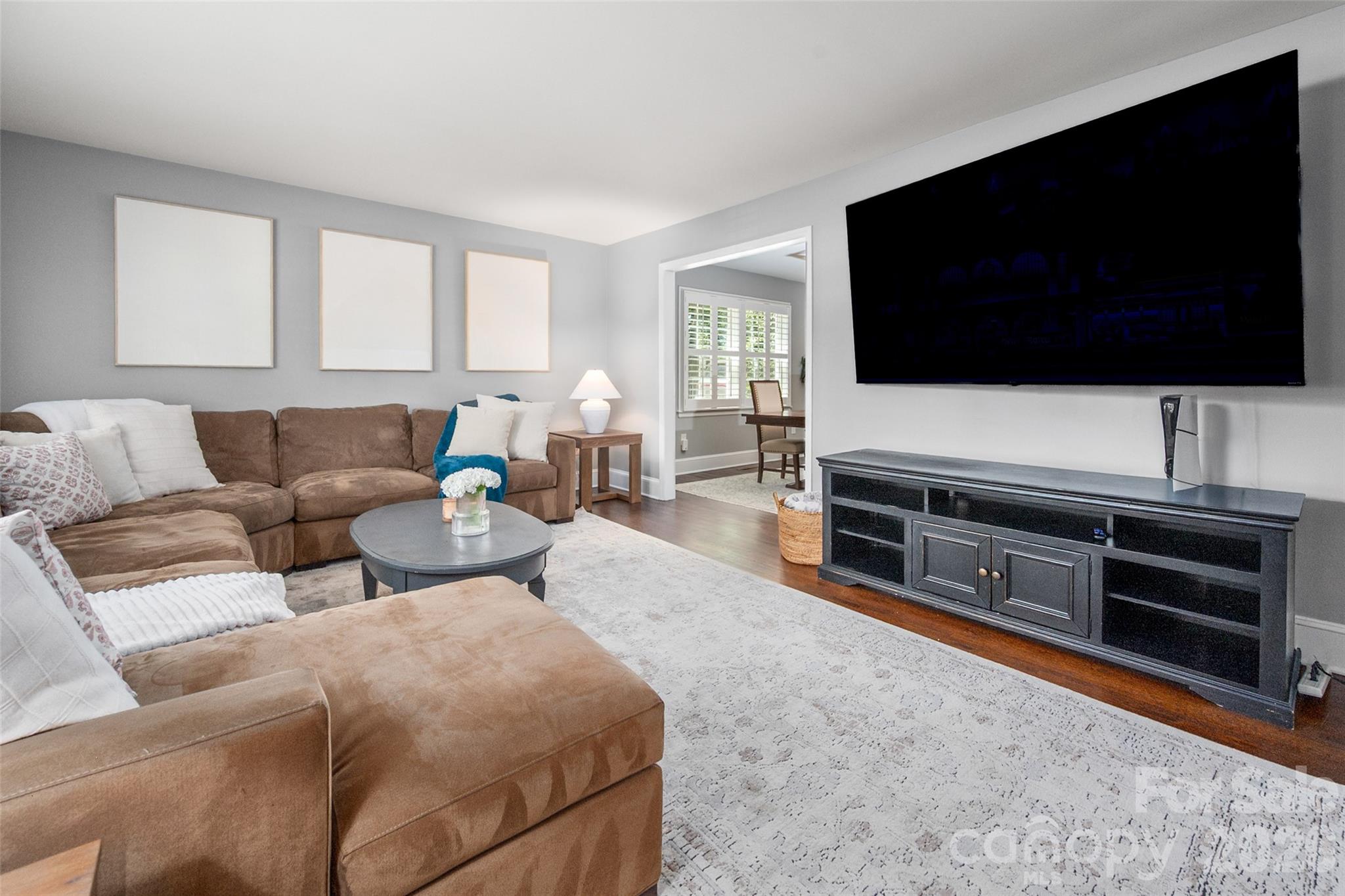 651 Sandridge Road Charlotte NC 28210