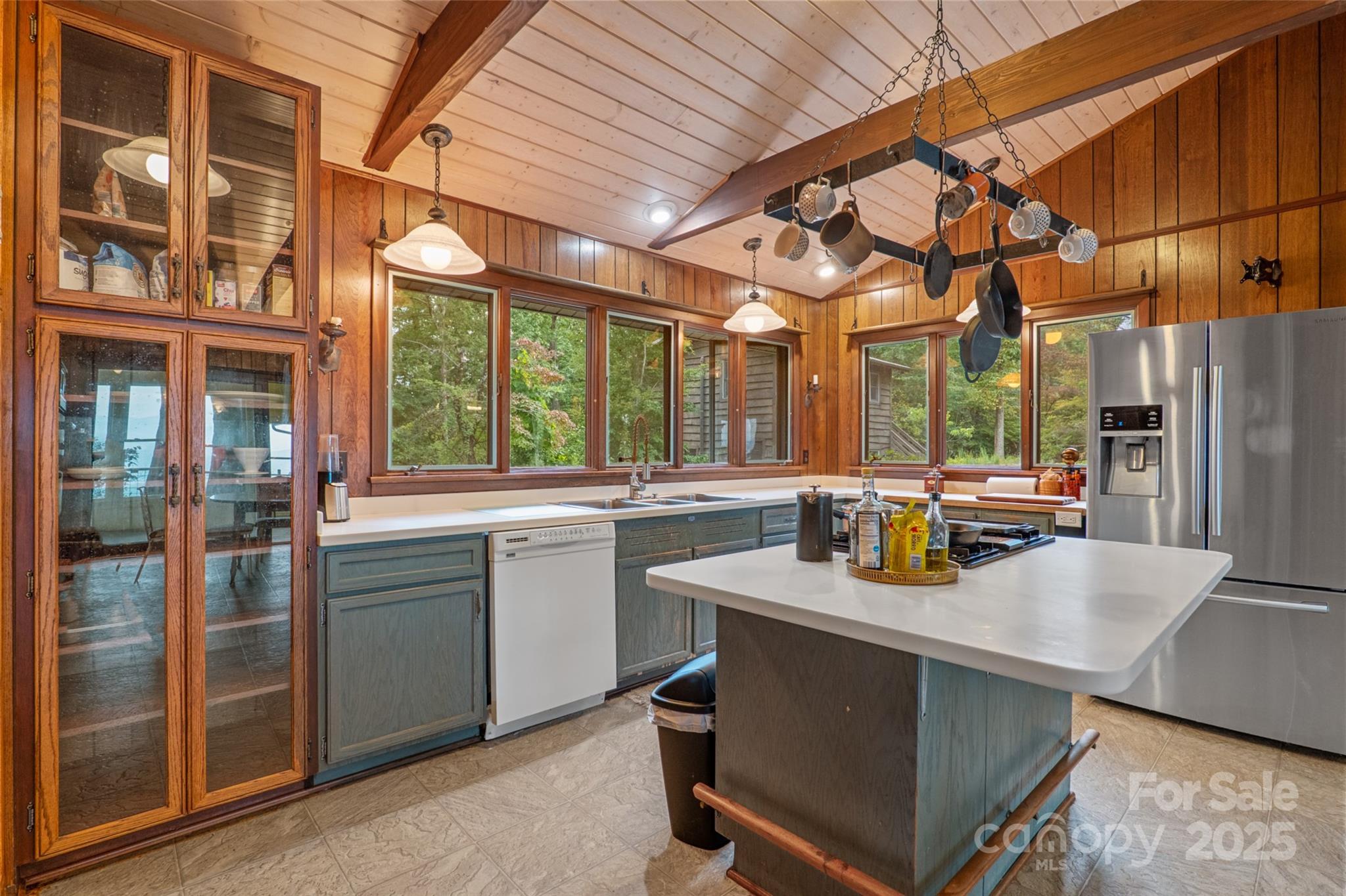 243 Ridgeline Drive Brevard NC 28712