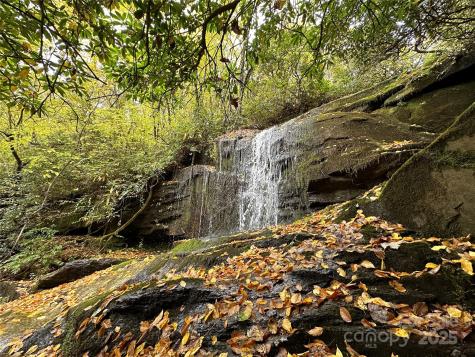 243 Ridgeline Drive Brevard NC 28712