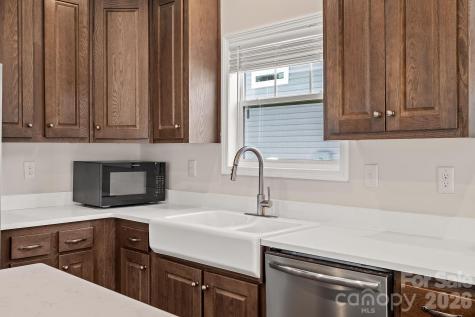 125 Bellamy Road Asheville NC 28806