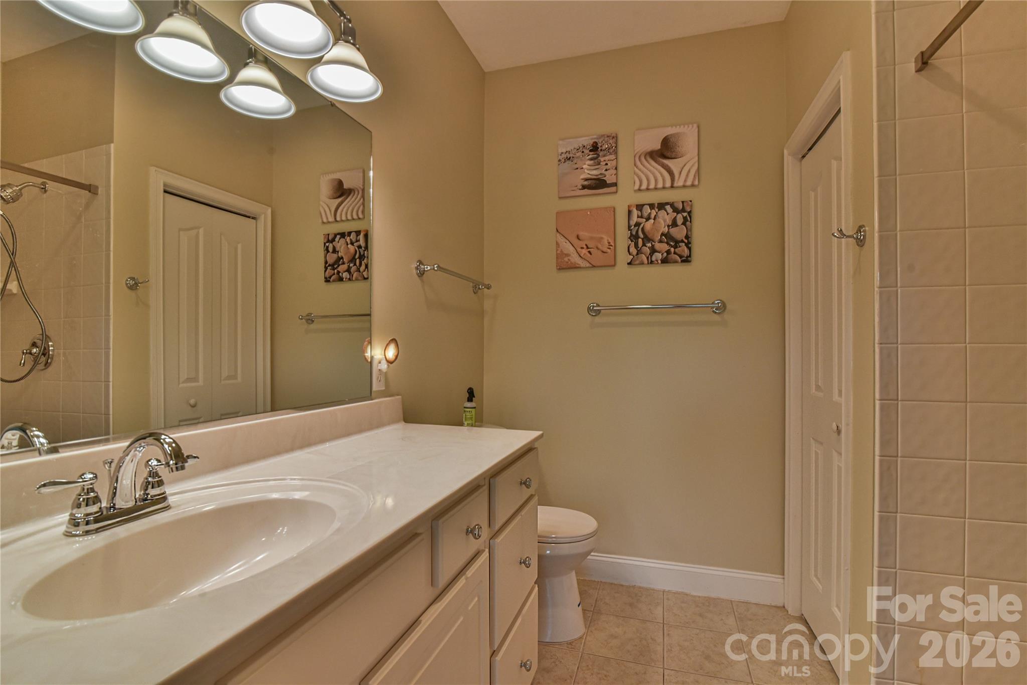 11 Outlook Circle Swannanoa NC 28778