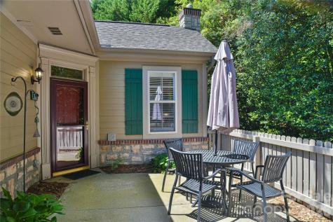 11 Outlook Circle Swannanoa NC 28778