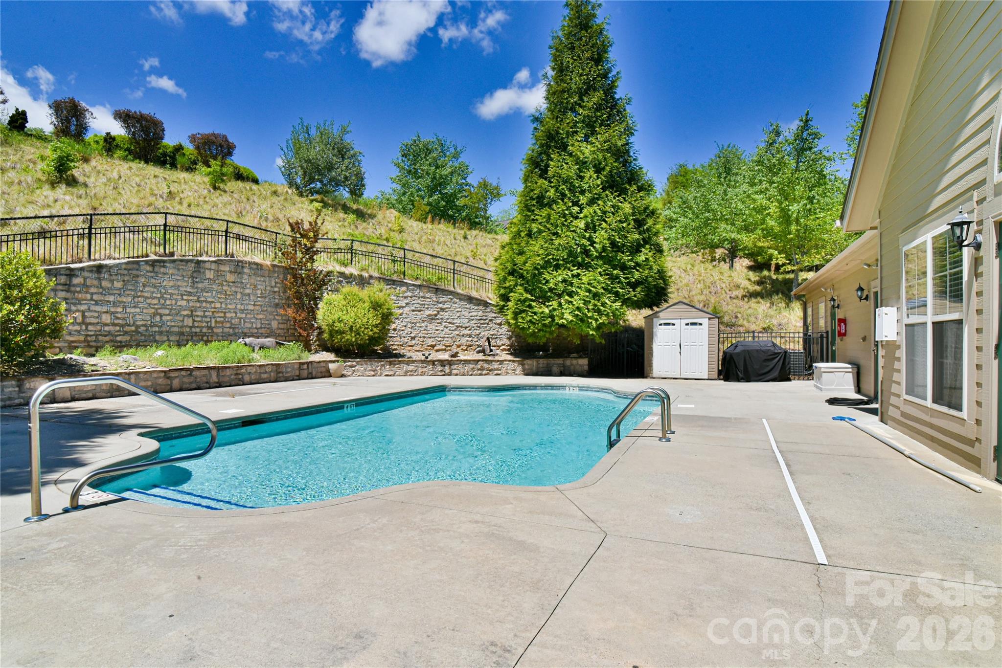 11 Outlook Circle Swannanoa NC 28778