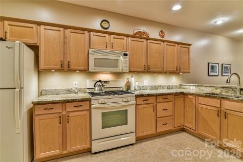 11 Outlook Circle Swannanoa NC 28778