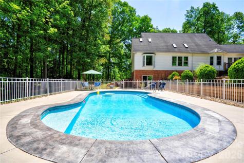 3721 Harris Creek Road Lawndale NC 28090