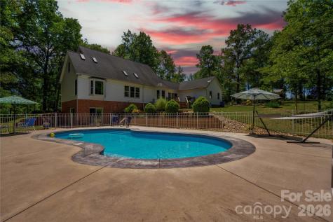 3721 Harris Creek Road Lawndale NC 28090