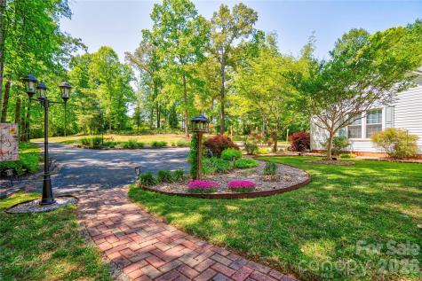 3721 Harris Creek Road Lawndale NC 28090