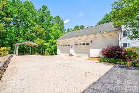 3721 Harris Creek Road Lawndale NC 28090