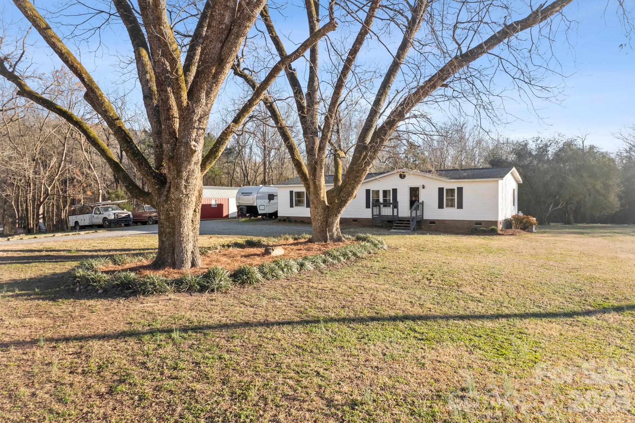 35486 Dry Road Albemarle NC 28001
