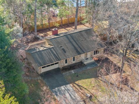 29 Reynolda Drive Asheville NC 28803