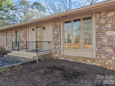 29 Reynolda Drive Asheville NC 28803