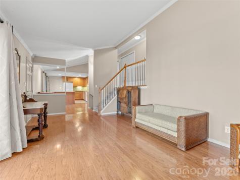 29 Reynolda Drive Asheville NC 28803