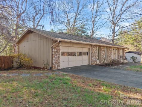 29 Reynolda Drive Asheville NC 28803