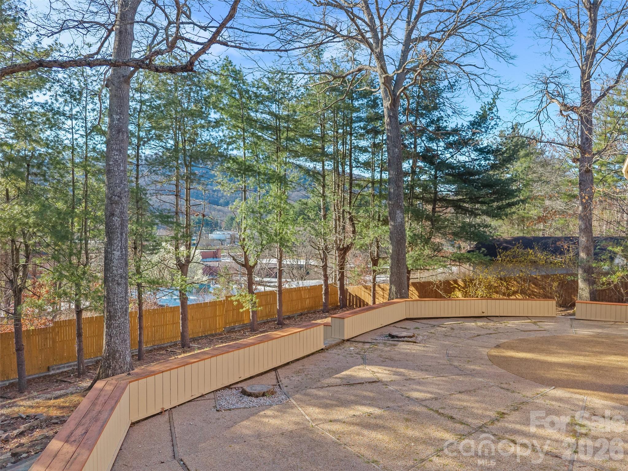 29 Reynolda Drive Asheville NC 28803