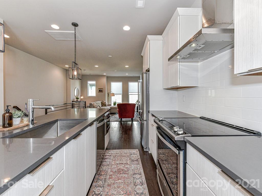 1719 Cannon View Lane Charlotte NC 28208