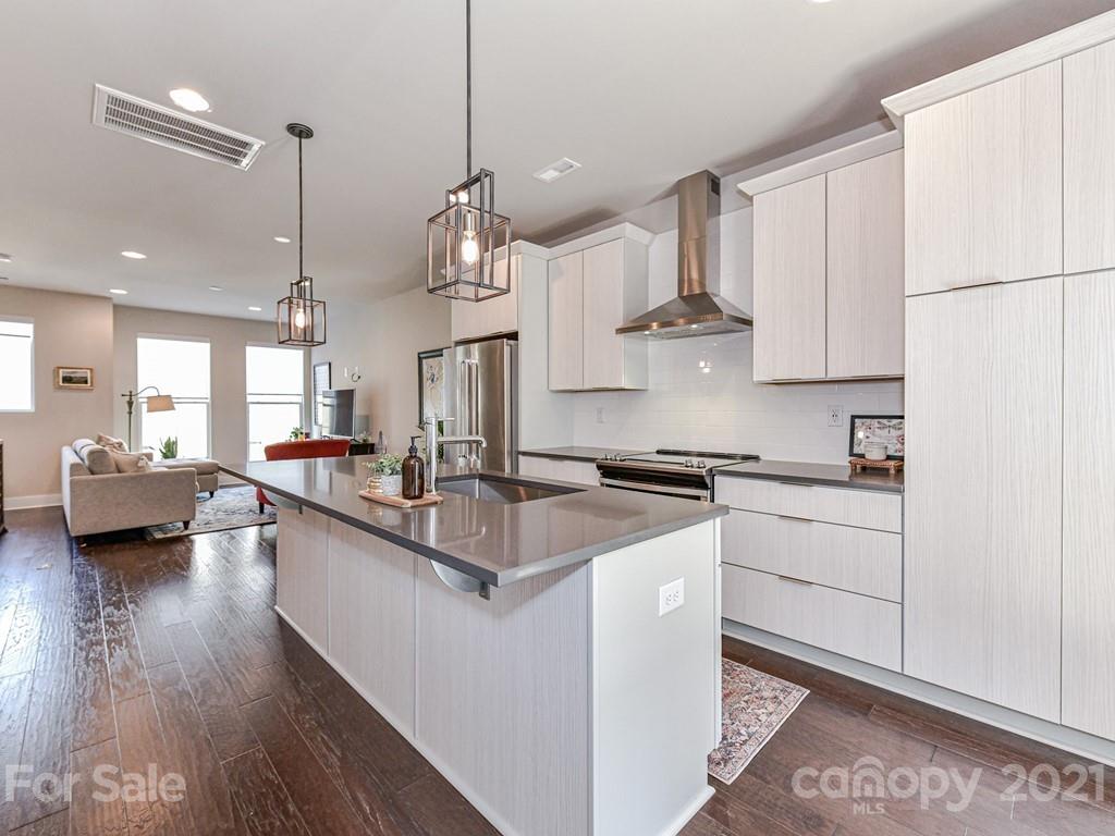 1719 Cannon View Lane Charlotte NC 28208