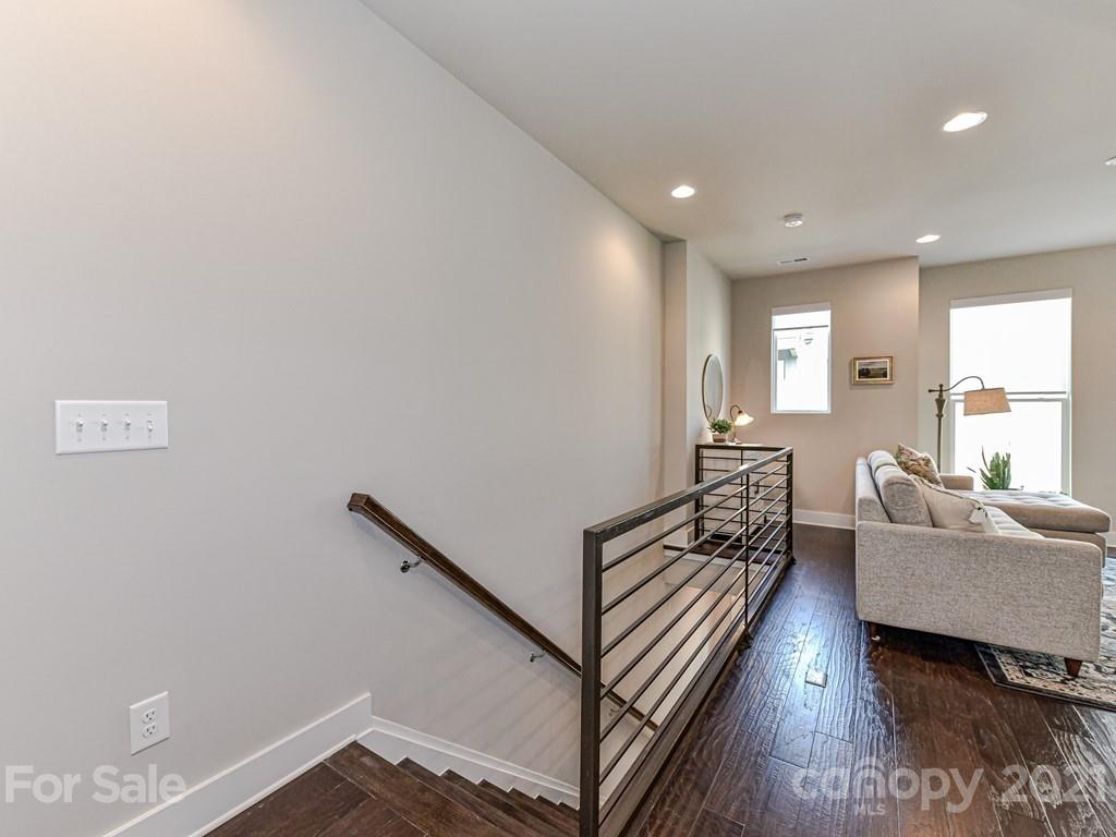 1719 Cannon View Lane Charlotte NC 28208