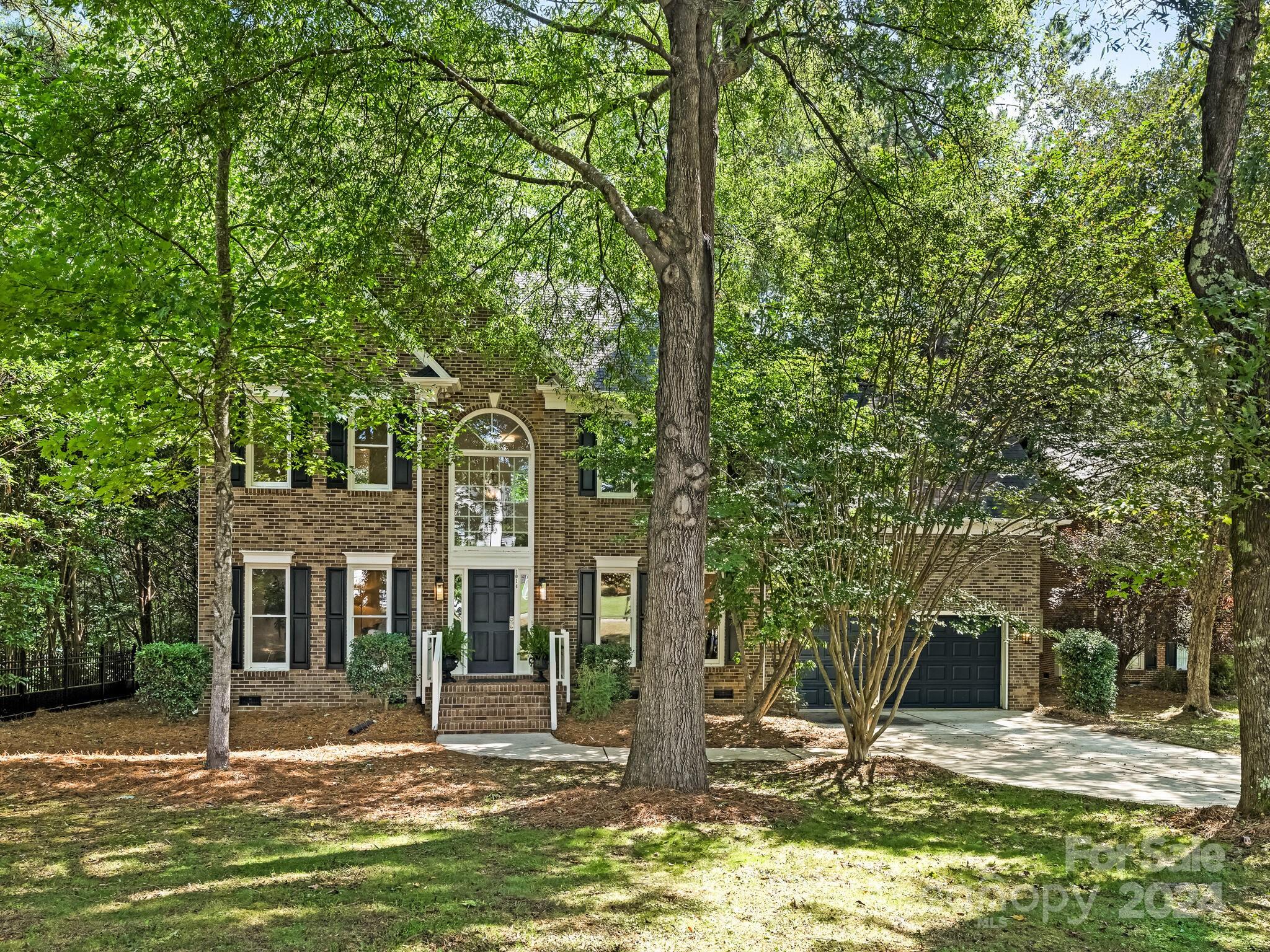 1014 Worcaster Place Charlotte NC 28211