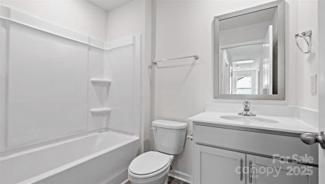 25 Caroline Valley Lane Hendersonville NC 28792