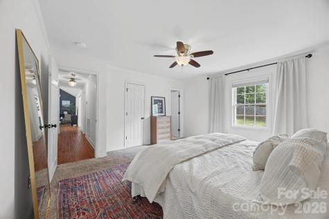 1704 Cardinal Court Belmont NC 28012