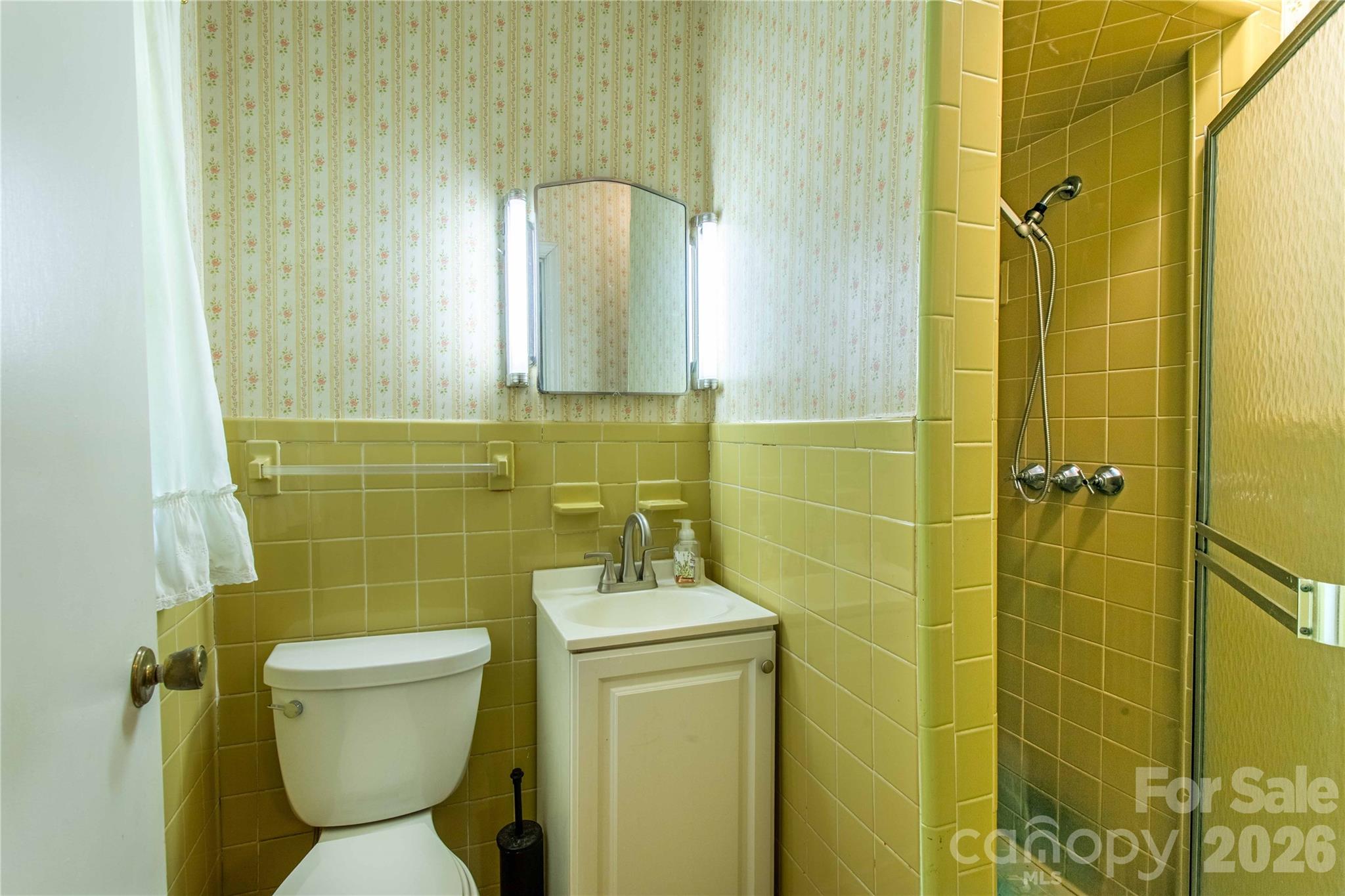 3004 Kanuga Road Hendersonville NC 28739