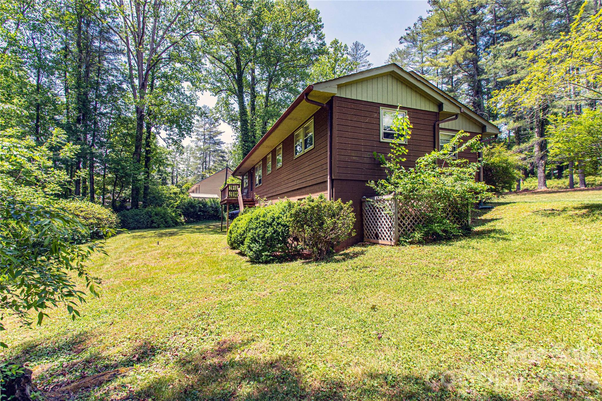 3004 Kanuga Road Hendersonville NC 28739