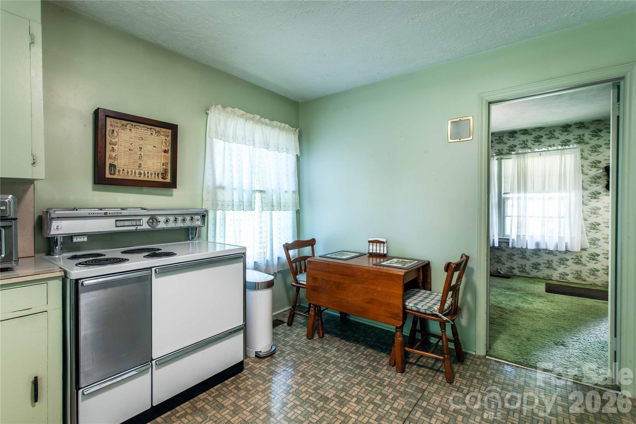 3004 Kanuga Road Hendersonville NC 28739