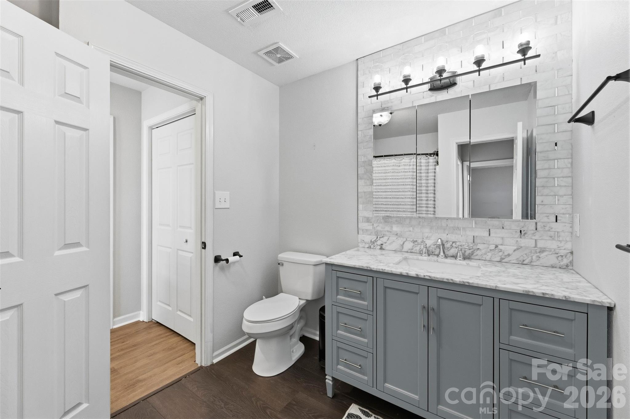 3924 Mohawk Court Charlotte NC 28215