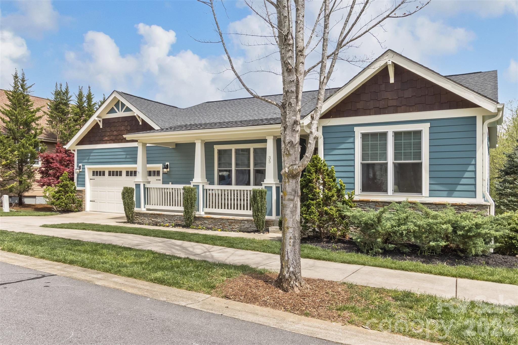 35 Pinebrook Club Drive Asheville NC 28804