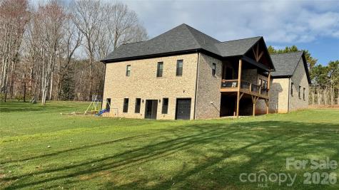 1360 Sain Road Hickory NC 28602