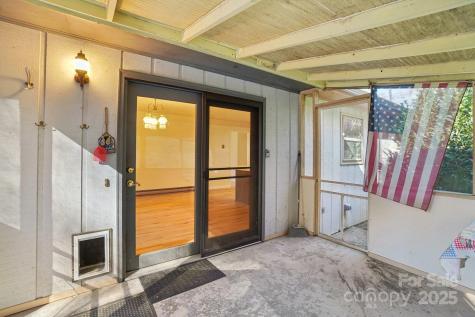 480 Paint Fork Road Barnardsville NC 28709