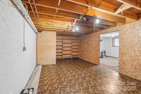 480 Paint Fork Road Barnardsville NC 28709