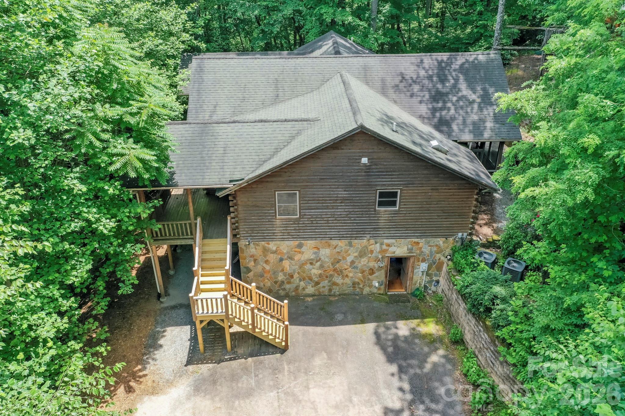 184 Sunlight Path Lake Lure NC 28746