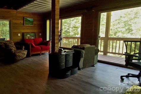 6 Arrowhead Lane Weaverville NC 28787