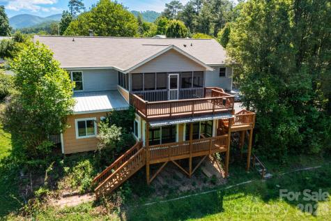 6 Arrowhead Lane Weaverville NC 28787
