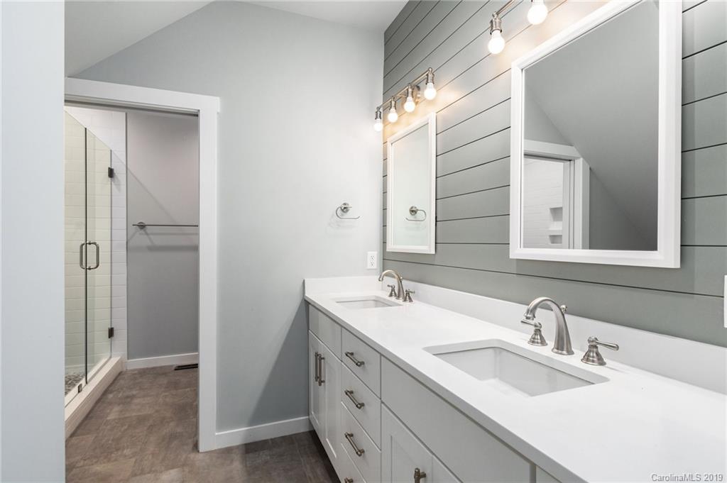 14 Lamb Avenue Asheville NC 28806