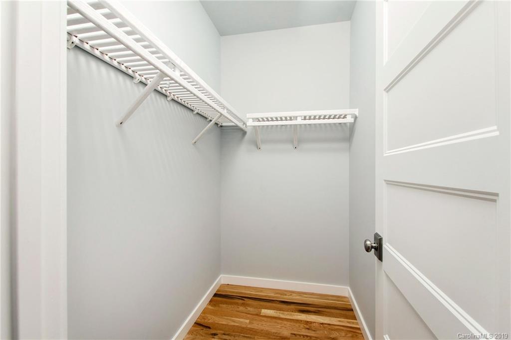 14 Lamb Avenue Asheville NC 28806