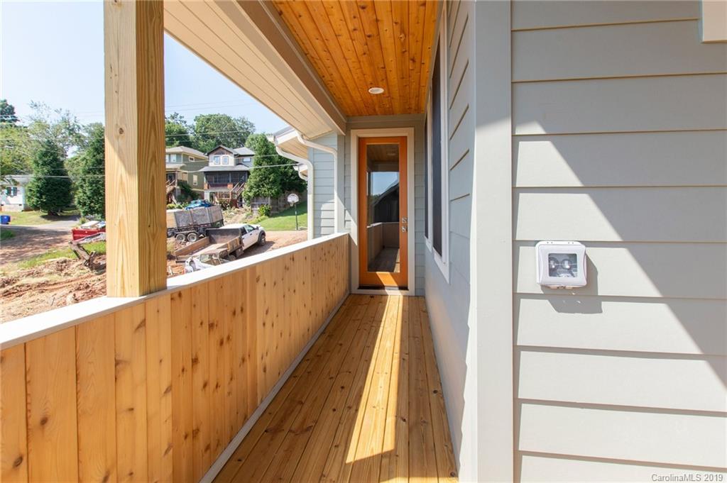 14 Lamb Avenue Asheville NC 28806
