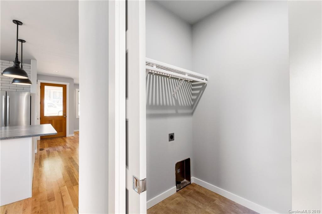 14 Lamb Avenue Asheville NC 28806